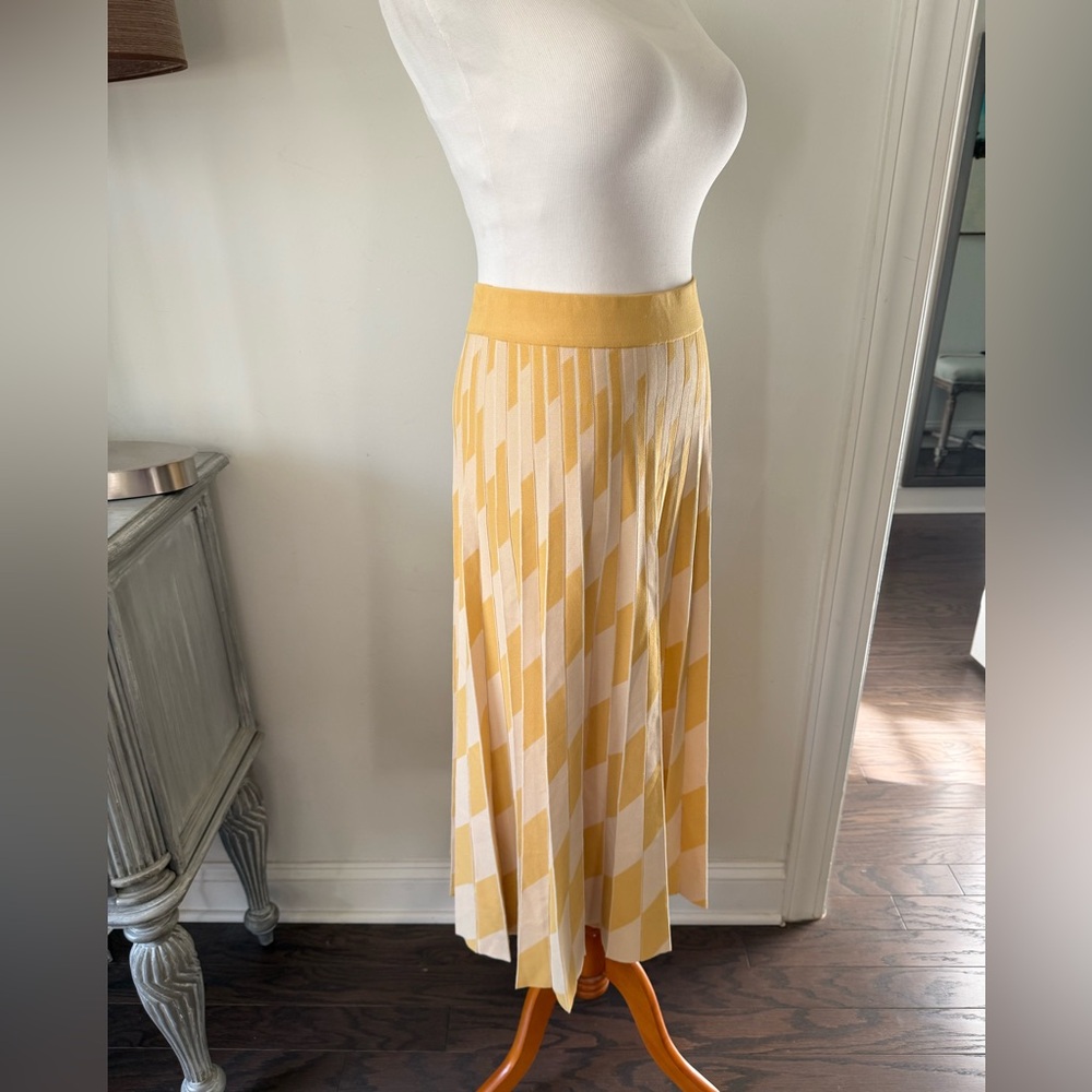 Tory Burch Sport Pleated Technical Midi Skirt Size Medium - Picture 4 of 11